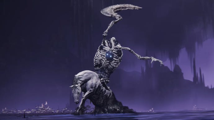 The Putrescent Knight boss in Elden Ring: Shadow Of The Erdtree stretches up to catch its boomerang weapon from its horse.